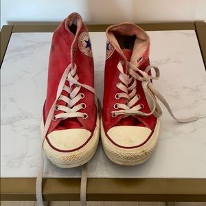 Vintage looking rare hidden heel converse